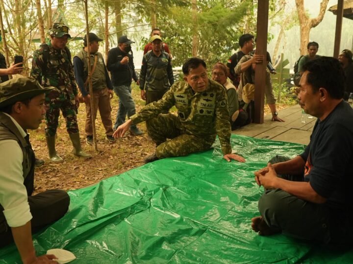 PANGDAM XXII/TB TINJAU PENANGANAN KARHUTLA BERSAMA MENTERI KEHUTANAN RI, PERCEPAT PENANGANAN DI TAMAN NASIONAL TANJUNG PUTING