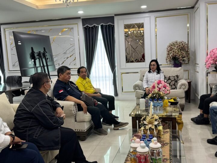 Dirjen Bimas Kristen Dukung API dan Jelajah Budaya Pewarna ID
